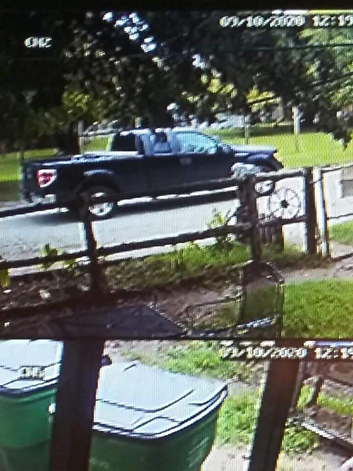 Pickup leaving the scene